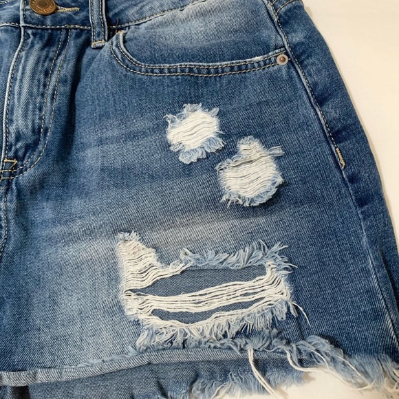 YMI Dream High Rise Shorts - Picture 4 of 6